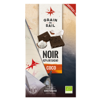 Tablette de chocolat noir et noix de coco râpées toastées