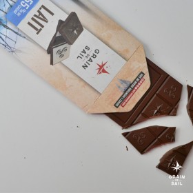 Tablette de chocolat au lait Intense 55% de cacao - BIO - Grain de Sail - ambiance