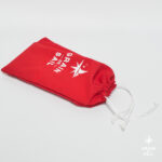 Pochon rouge allongé