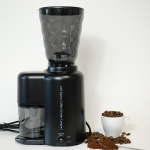 Moulin à café électrique Hario V60 Compact - Ambiance
