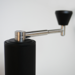 Moulin à café manuel Timemore Chestnut C3S Pro - Zoom poignée