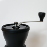 Moulin à café manuel Hario Skerton + - Zoom poignée