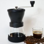 Moulin à café manuel Hario Skerton - Zoom bouton