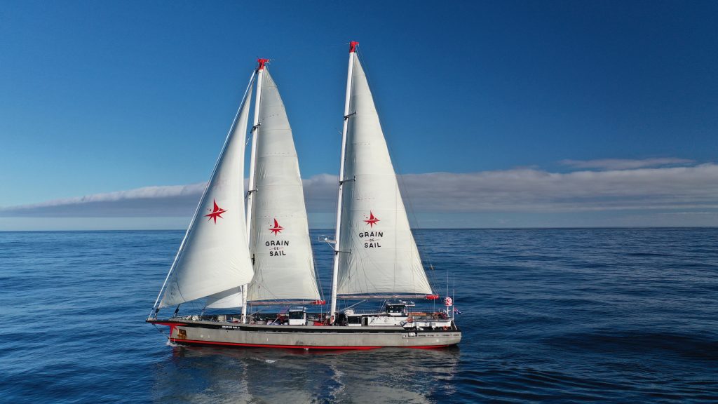 Vue drône voilier cargo GDS II